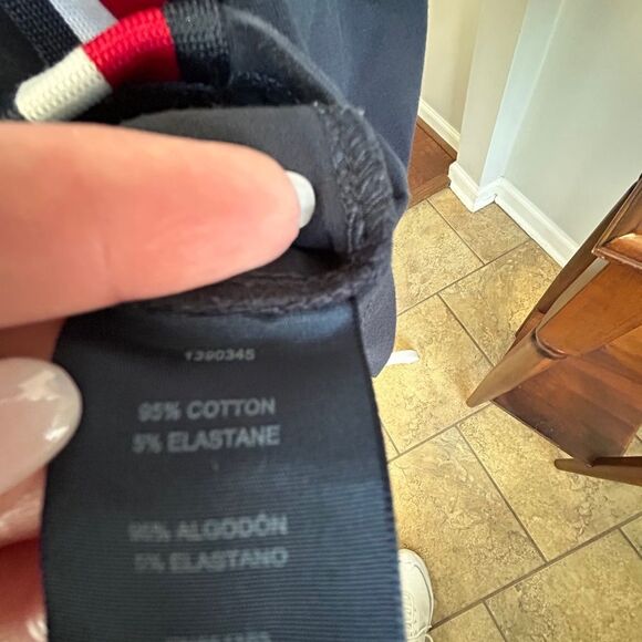 Tommy Hilfiger Navy Blue T-Shirt - Picture 7 of 8